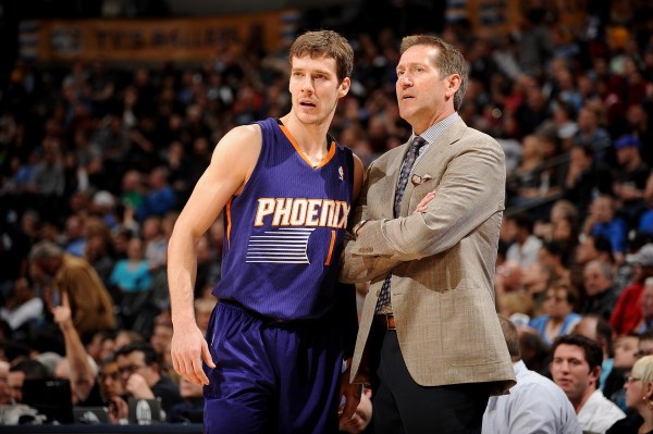 在活动中共 在活动中共