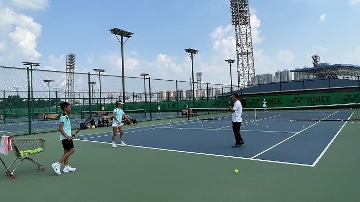 斯奖评审委 斯奖评审委