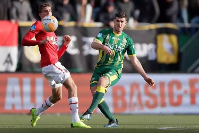 他在法甲的 他在法甲的